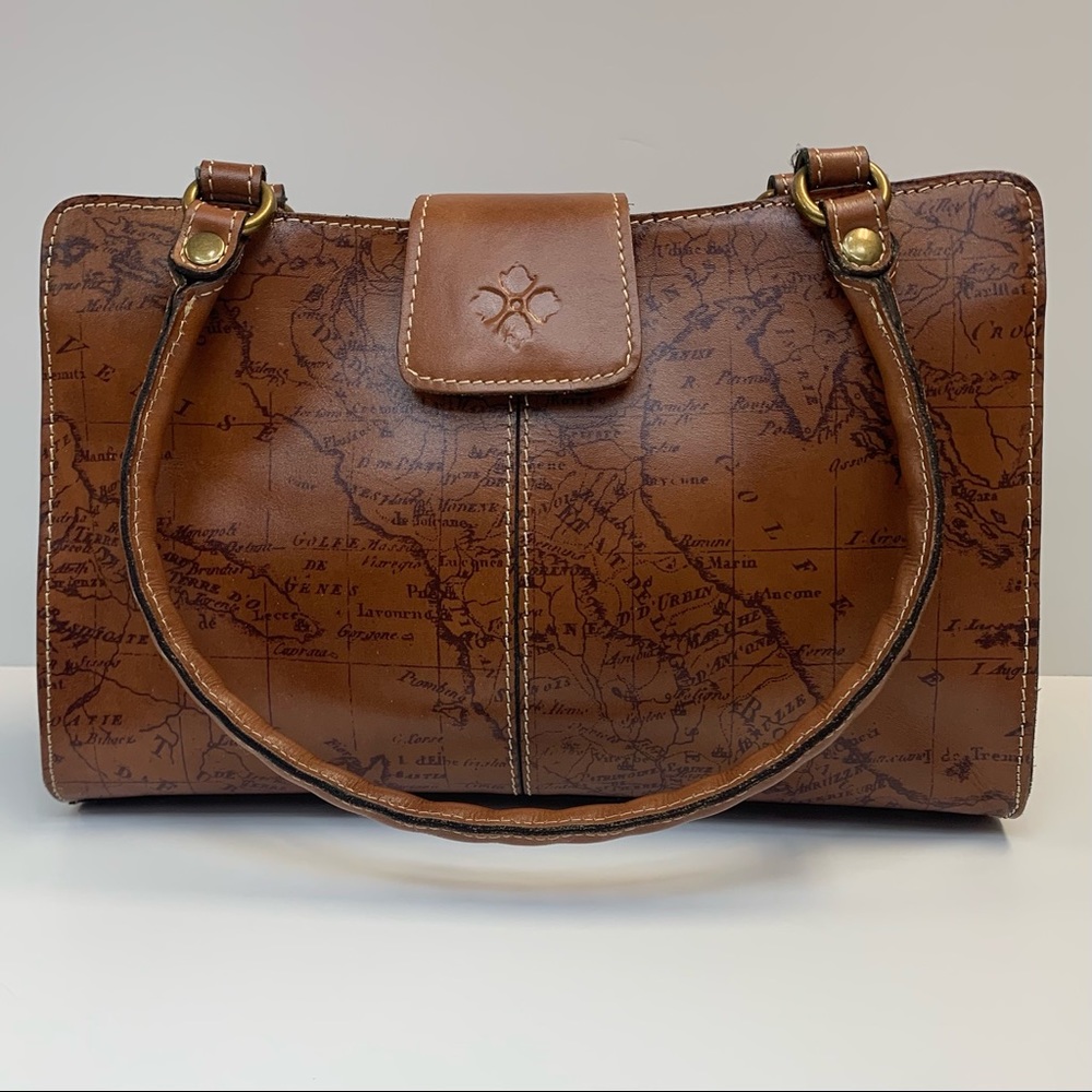 NWOT Patricia Nash Angela Signature World Map Satchel
